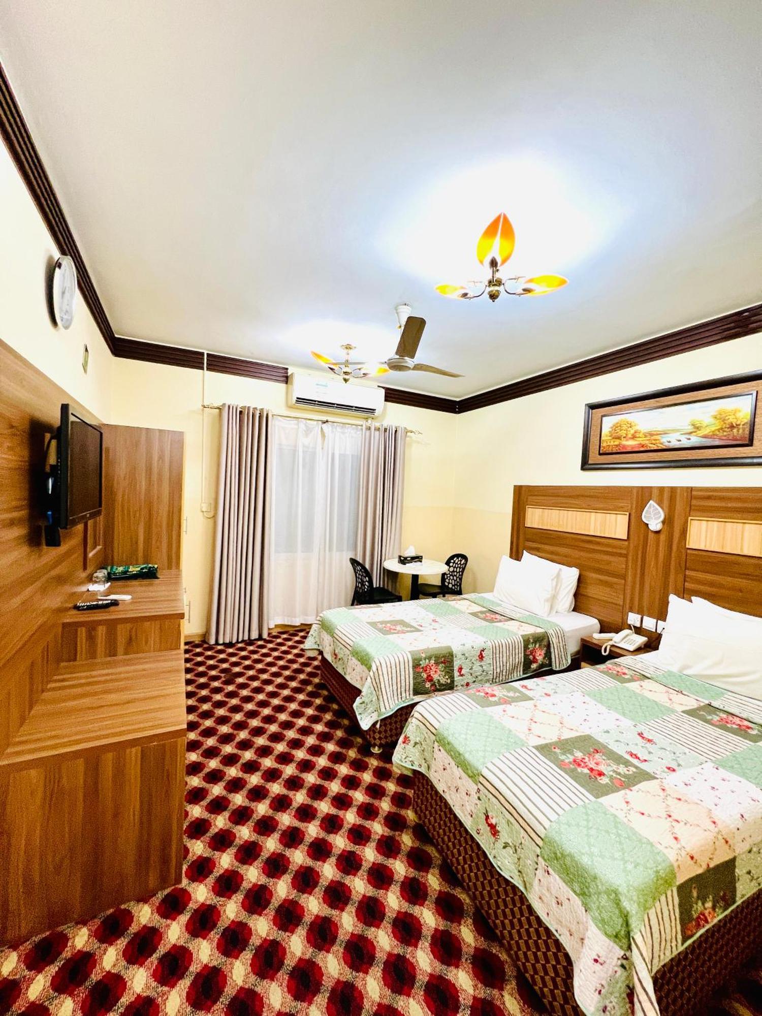 Al Ahrar Hotel Dubai Exterior foto